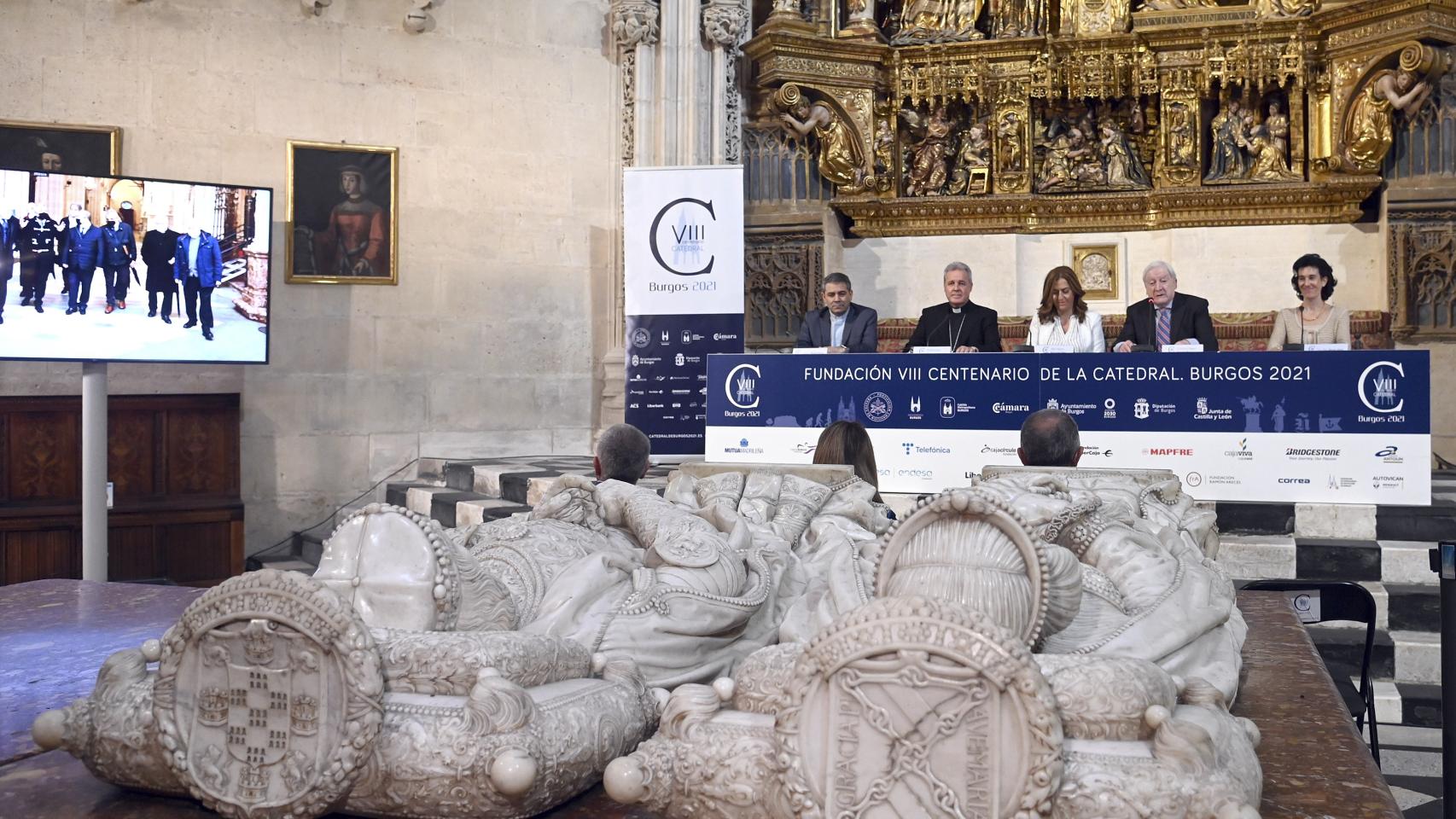 Virginia Barcones, Mario Iceta y Antonio Méndez Pozo informan de la primera visita de los técnicos del Ipce