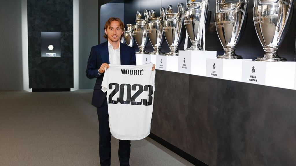 Luka Modric renueva con el Real Madrid hasta 2023