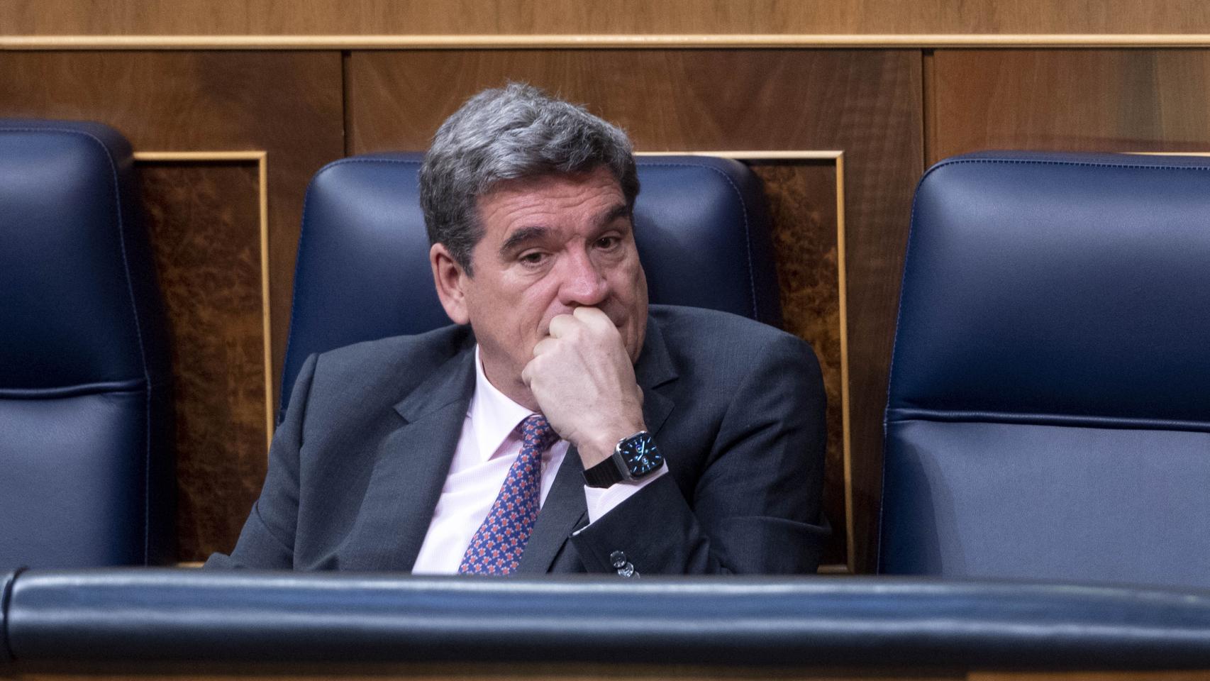 José Luis Escrivá, ministro de Inclusión, Seguridad Social y Migraciones, este jueves, en el Congreso de los Diputados.