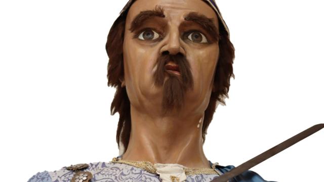 Corpus, gigantones y tarasca. Fotos: V. Martín