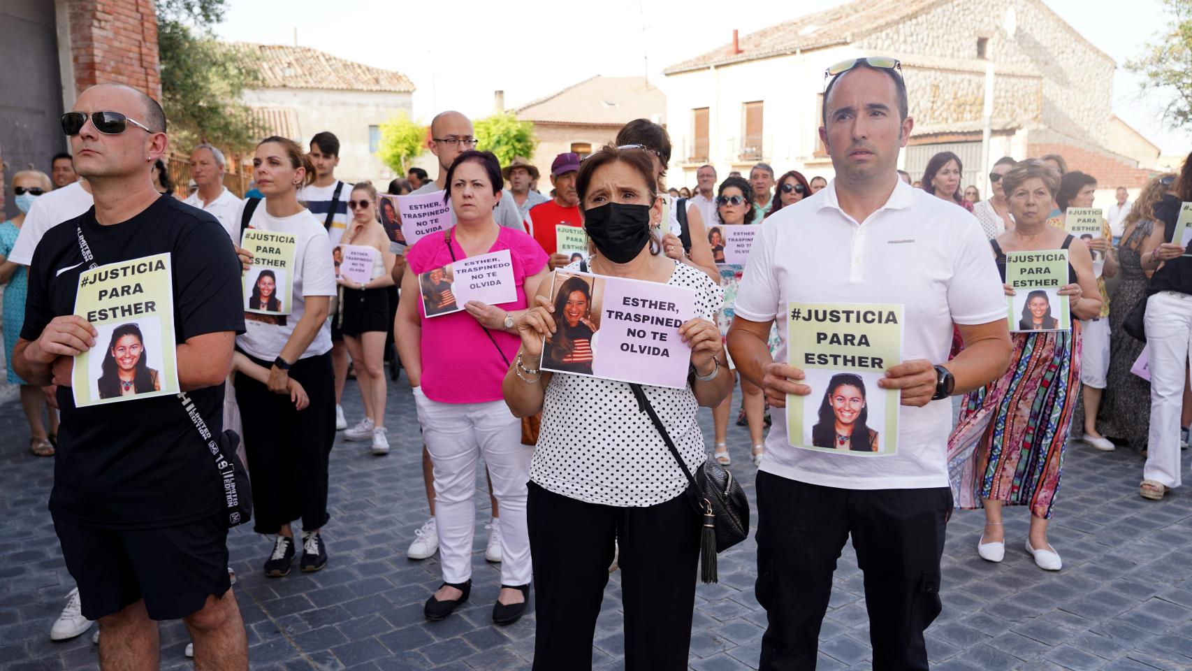 Concentración por Esther López en Traspinedo