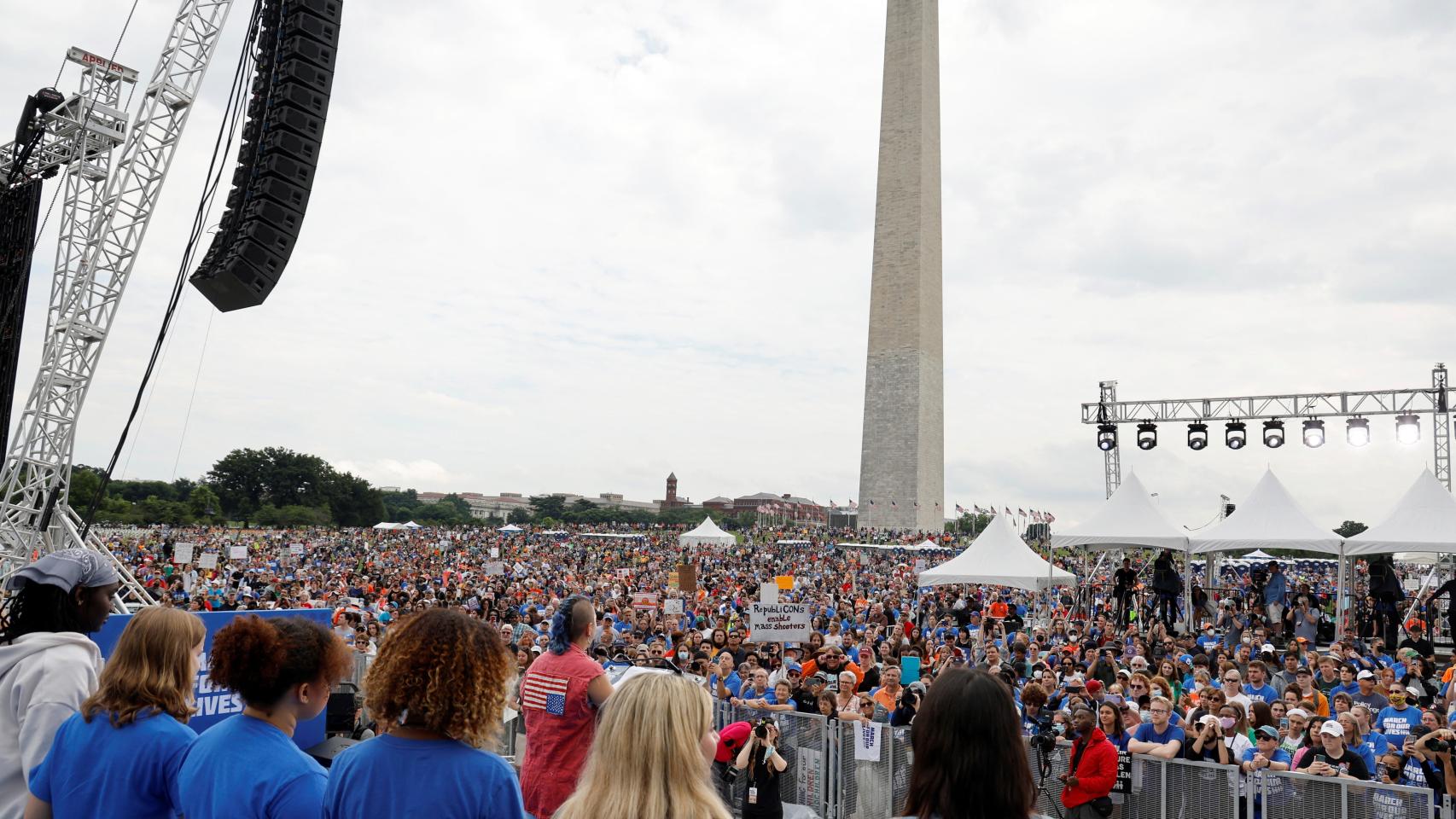 X Gonzalez, superviviente del tiroteo de Marjory Stoneman Douglas en 2018 y cofundador de March For Our Lives, habla durante March for Our Lives.