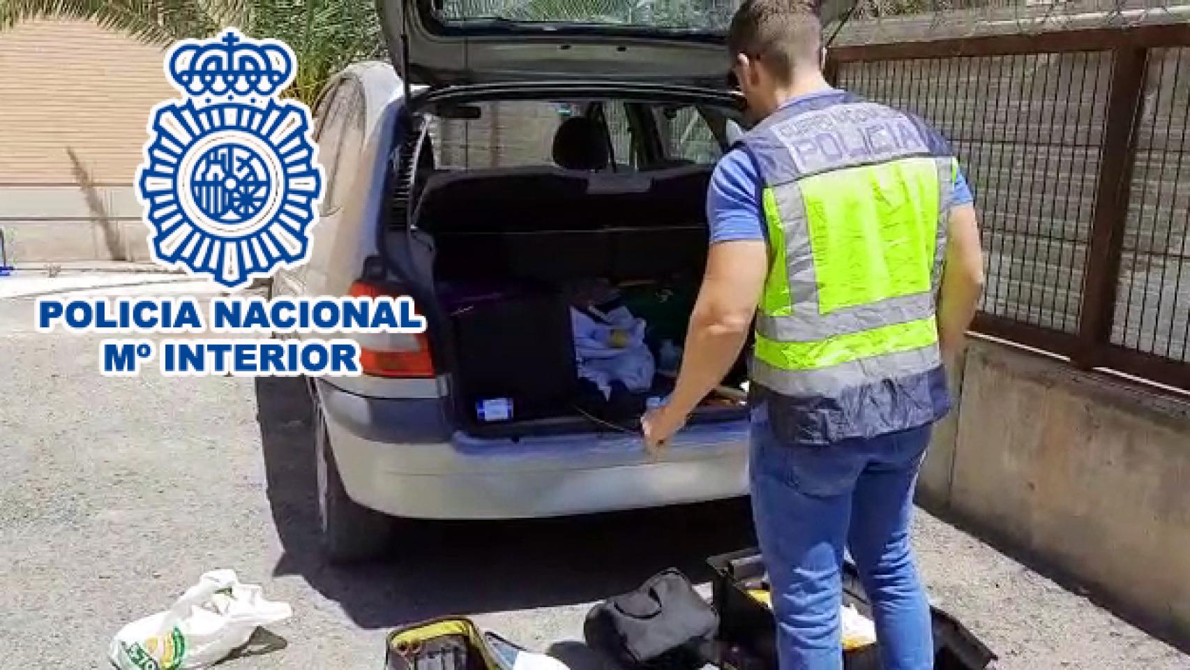 Vehículo implicado en 51 robos de cable de cobre.