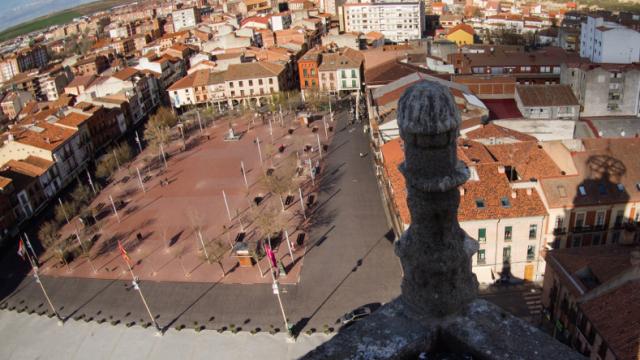 Imagen aérea de la Plaza Mayor de la Hispanidad de Medina del Campo.