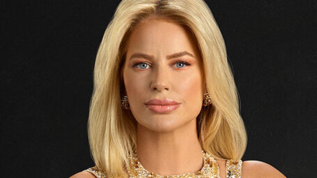 Caroline Stanbury.