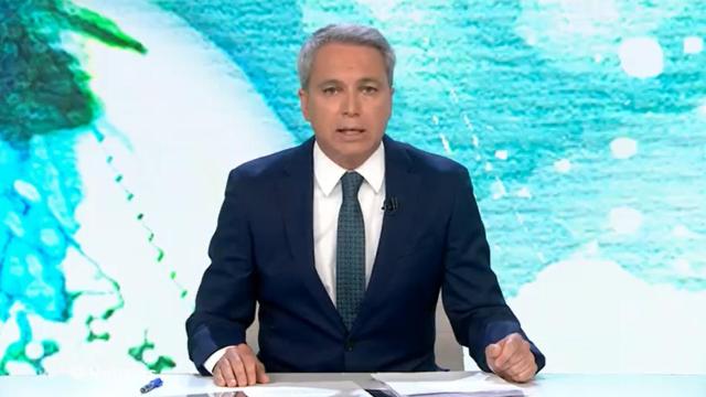 Vicente Vallés ha dedicado un emotivo homenaje a su compañera, fallecida el domingo.