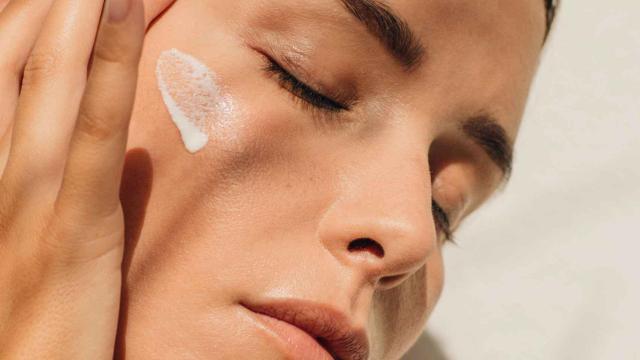 En verano el rostro necesita una protección extra.