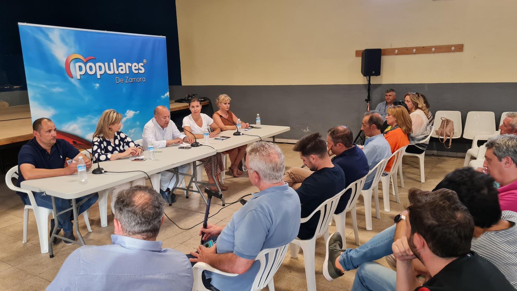 Alcaldes y concejales del PP de ayuntamientos de la Zona Básica de Salud de Toro