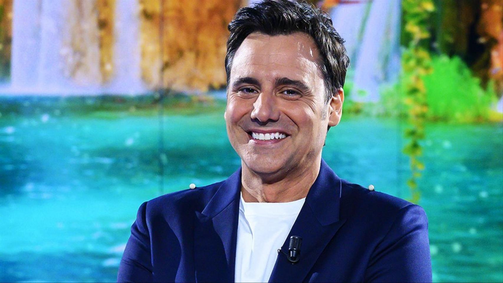 Ion Aramendi, posible sustituto de Sonsoles Ónega en la tarde de Telecinco tras el final de 'Ya son las ocho'