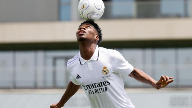 Tchouameni, presentado con el Real Madrid