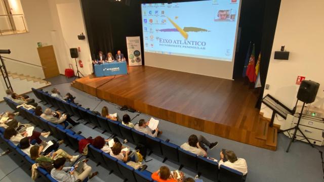 Reunión de trabajo en Ponteareas sobre el Plan de Descarbonización del Eixo Atlántico.