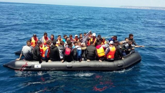 Una patera procedente de Argelia, en una imagen de archivo.