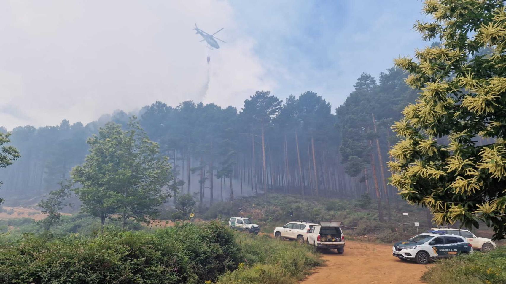 Imagen del incendio en la Sierra de la Culebra