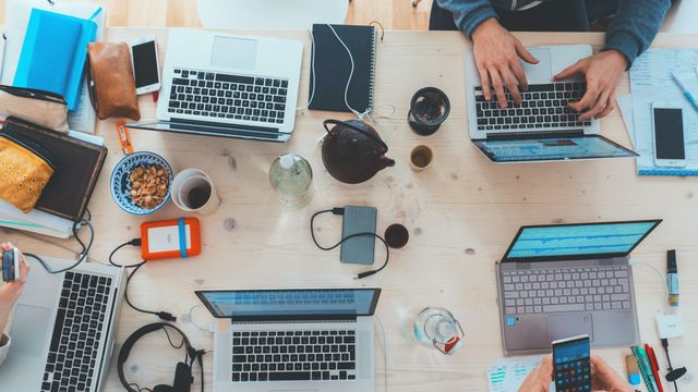 La digitalización de los catálogos será clave para sobrevivir a la próxima crisis, señala una empresa valenciana.