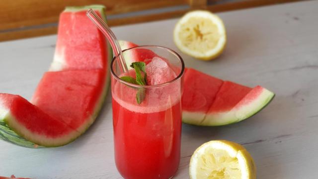 Limonada de sandía, la mejor bebida de verano para afrontar el calor
