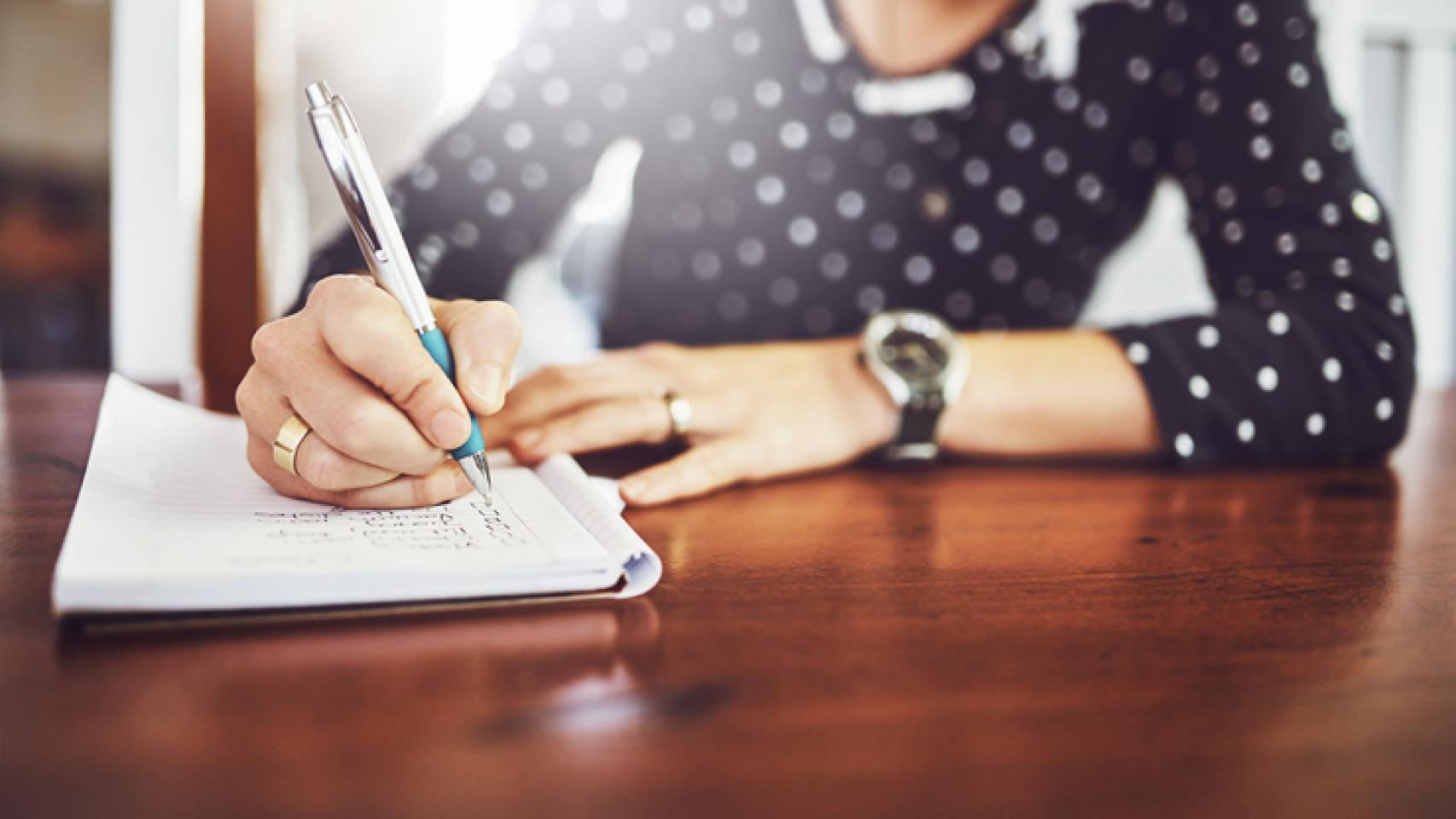 ¿Sabes cómo se escribe, estuvo o estubo?