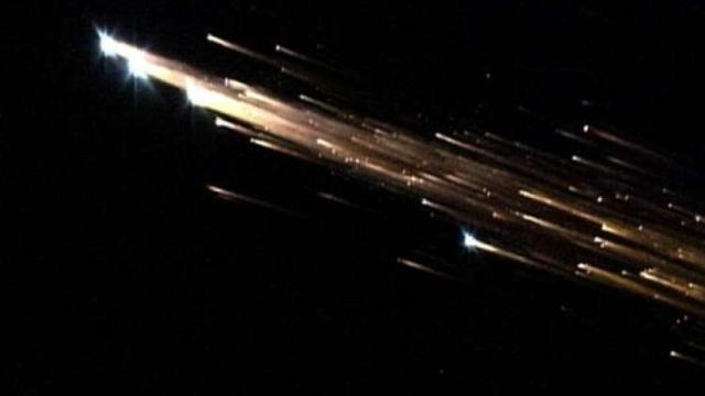 Cohete desintegrándose