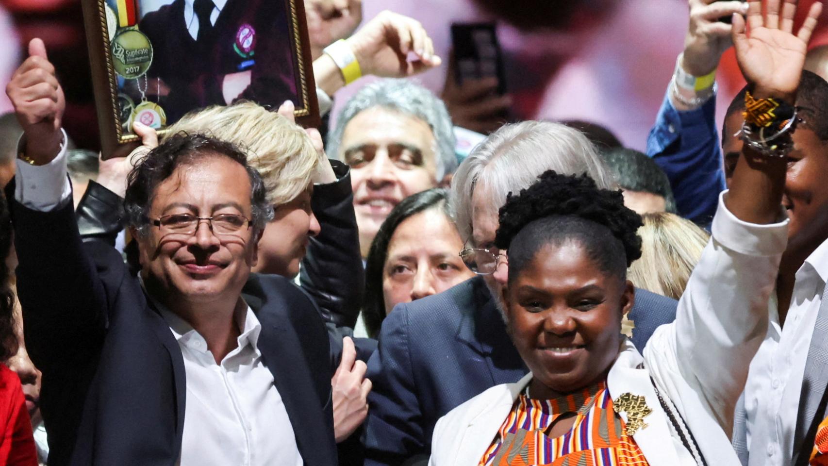 Gustavo Petro y su futura vicepresidenta, Francia Márquez.