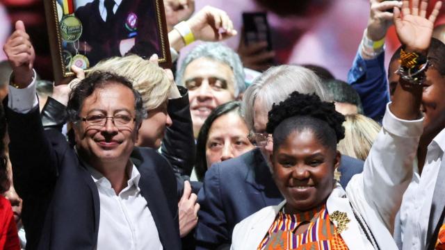 Gustavo Petro y su futura vicepresidenta, Francia Márquez.
