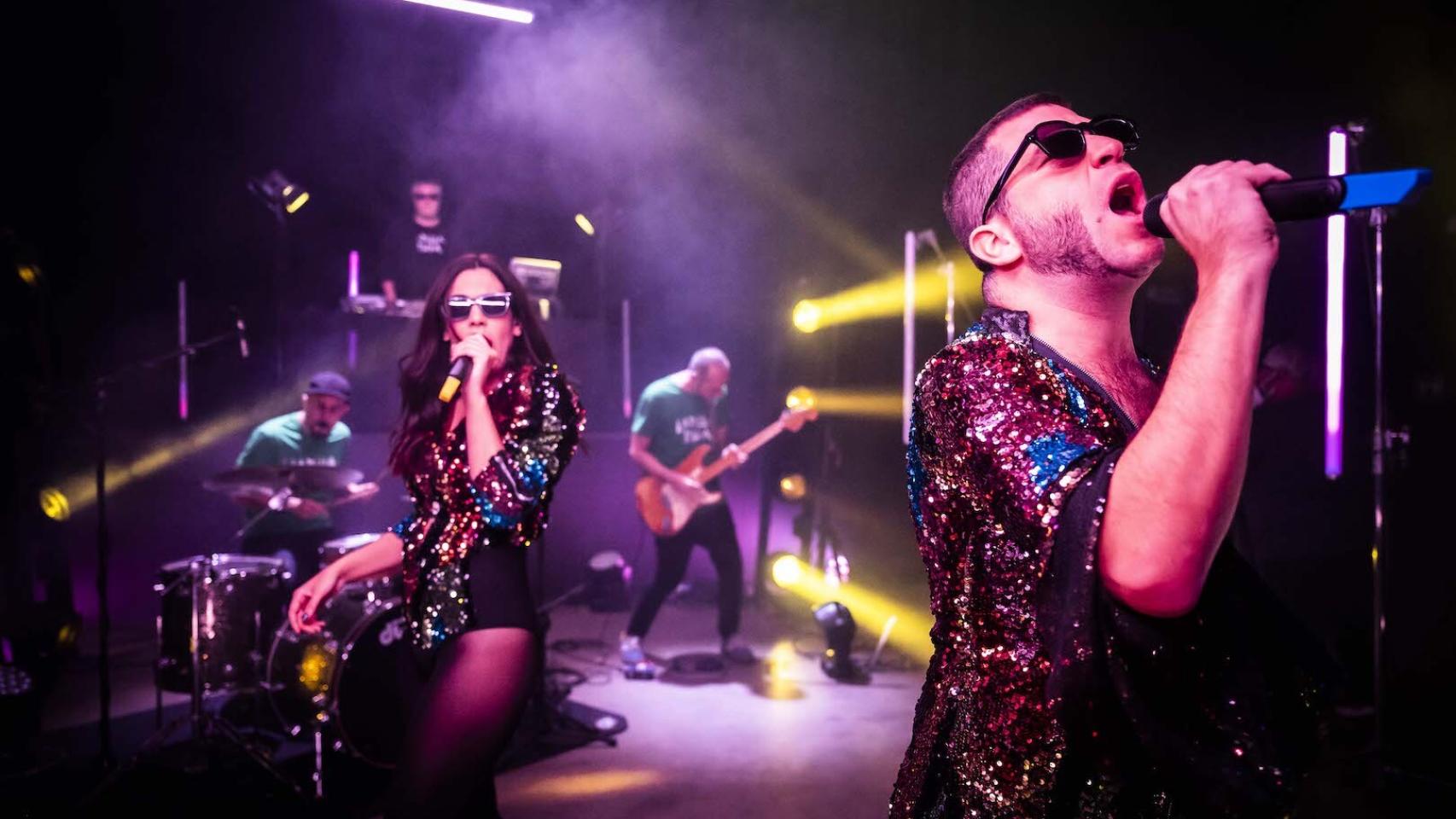 Quiénes son Ladilla Rusa, el grupo que actúa esta noche en el ‘Sálvame MediaFest’