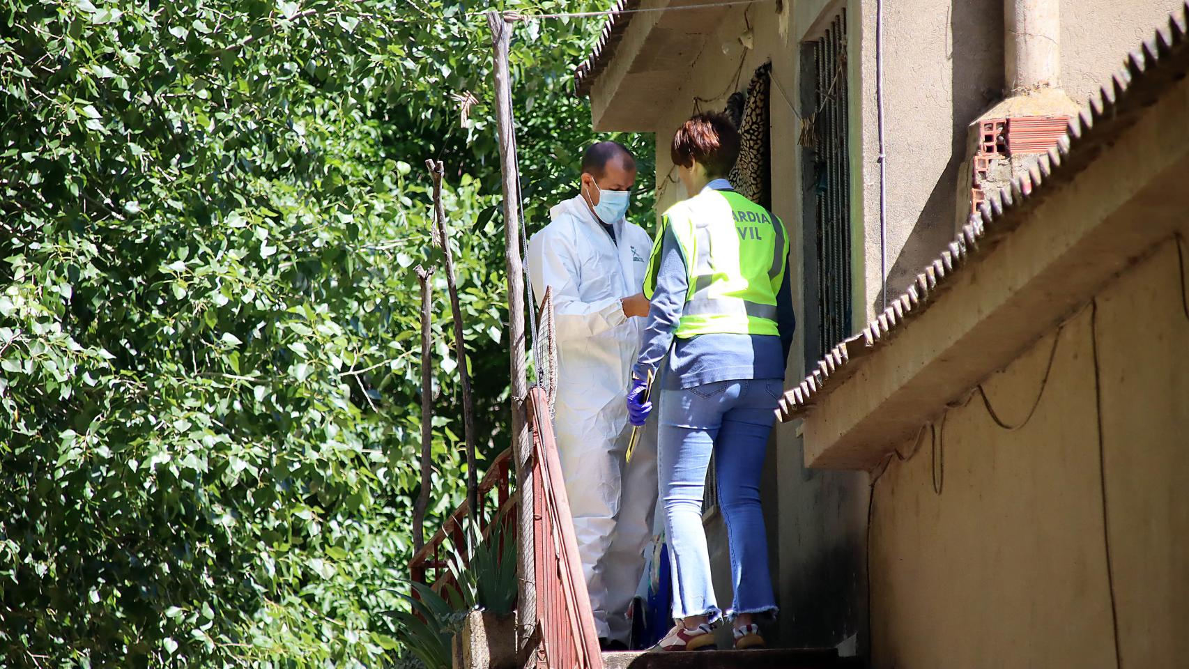 La Guardia Civil investiga en el domicilio de Villagarcía de la Vega (León) donde tuvieron lugar los hechos