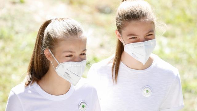 La princesa Leonor y la infanta Sofía ya están de vacaciones tras finalizar sus respectivos cursos escolares.
