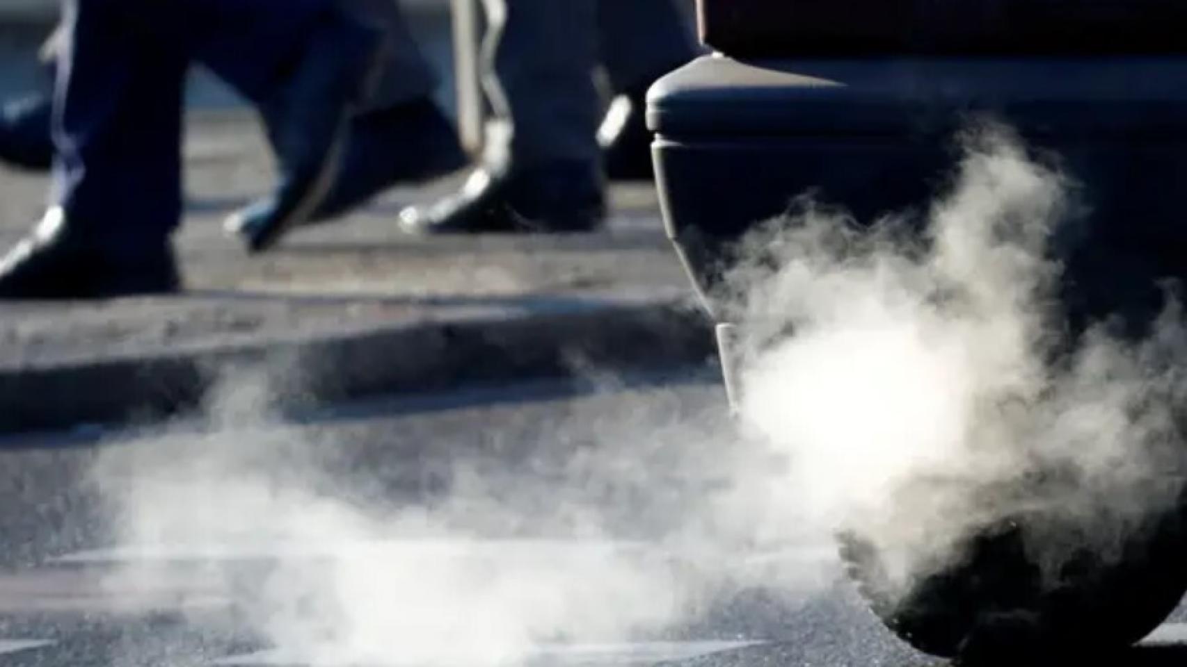 La mayor fuente de contaminación del aire sigue siendo el tráfico.