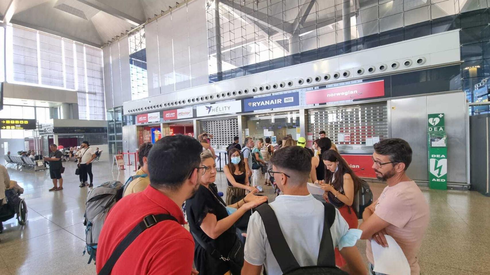 Imagen del aeropuerto de Málaga este sábado.