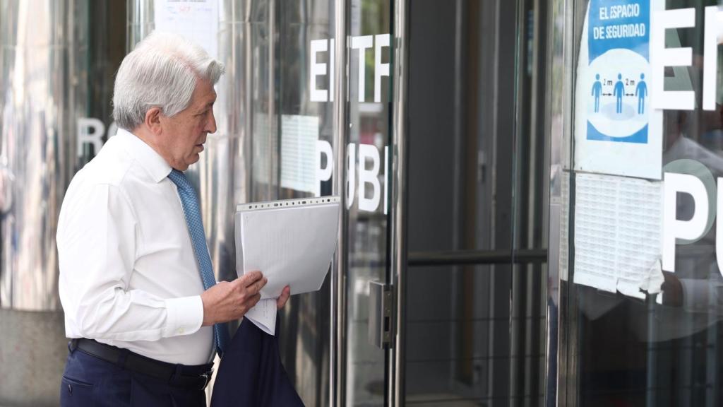 El presidente del Atlético de Madrid, Enrique Cerezo, a su llegada a los Juzgados de Plaza de Castilla.