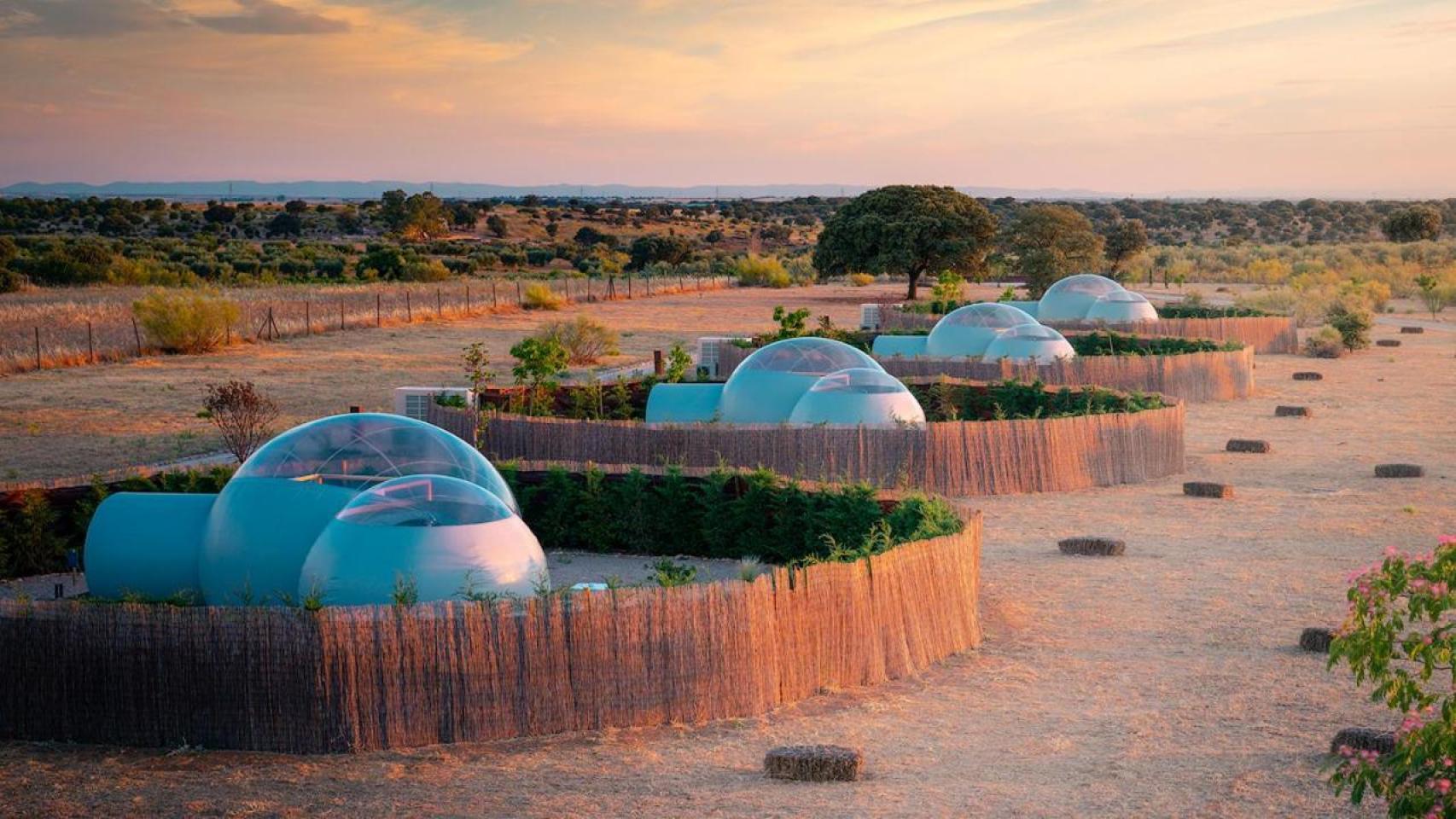 'Miluna, Open Nature Rooms'