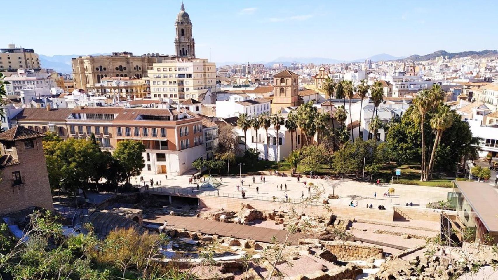 Vista del Centro Histórico de Málaga desde la falta de la Alcazaba.