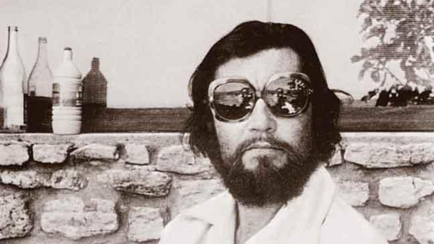 Julio Cortázar retratado por Mario Muchnik