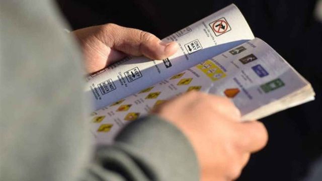 Descubierto con un kit espía en el examen de conducir en Tomelloso (Ciudad Real)
