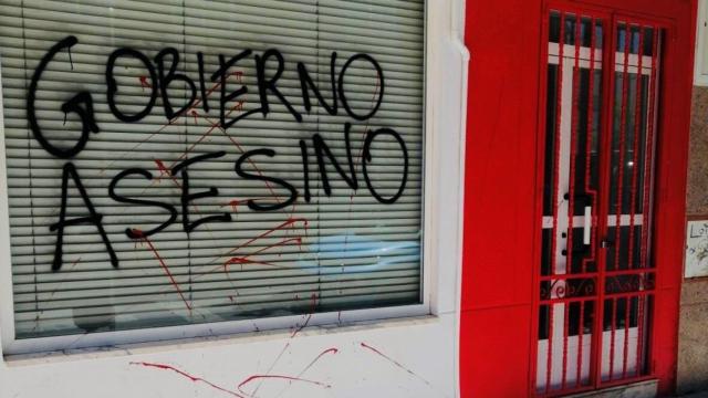 Foto ataque con pintadas