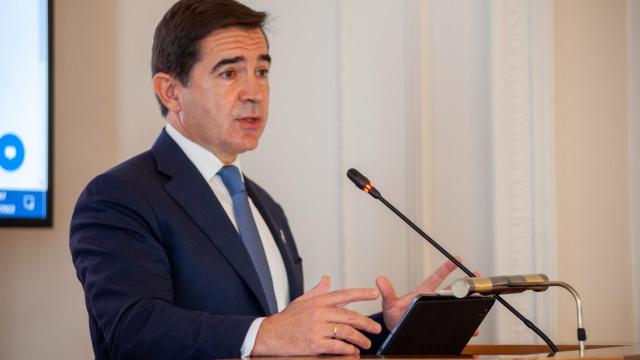 Carlos Torres, presidente de BBVA, durante su reciente intervención en el curso de verano de Apie.