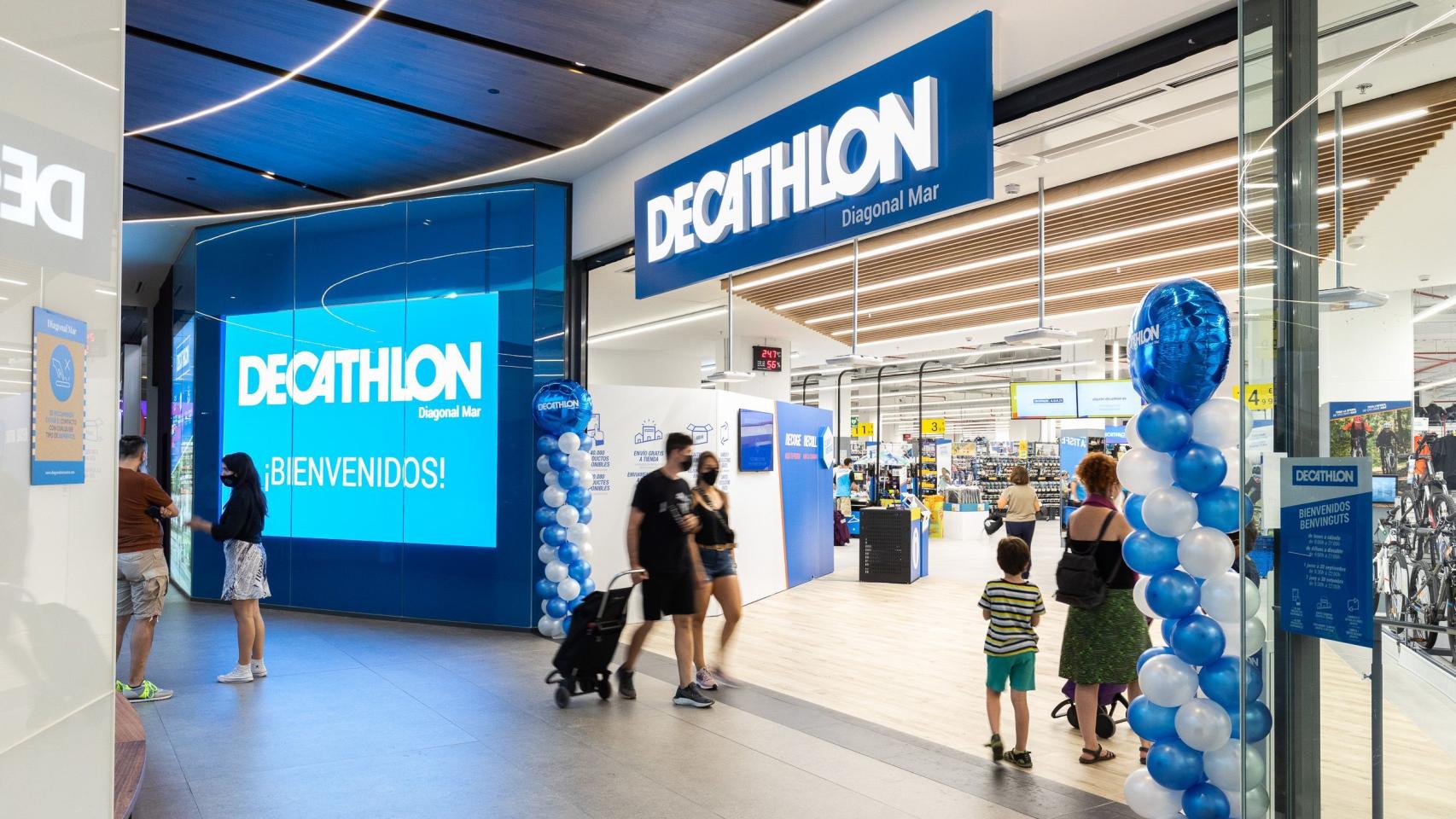 Fachada de Decathlon.