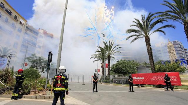 La mascletà del 24 de junio ha sido elegida ganadora en el concurso que organiza el Ayuntamiento de Alicante.