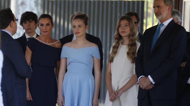 Los Reyes y sus hijas en los Premios Princesa de Girona.