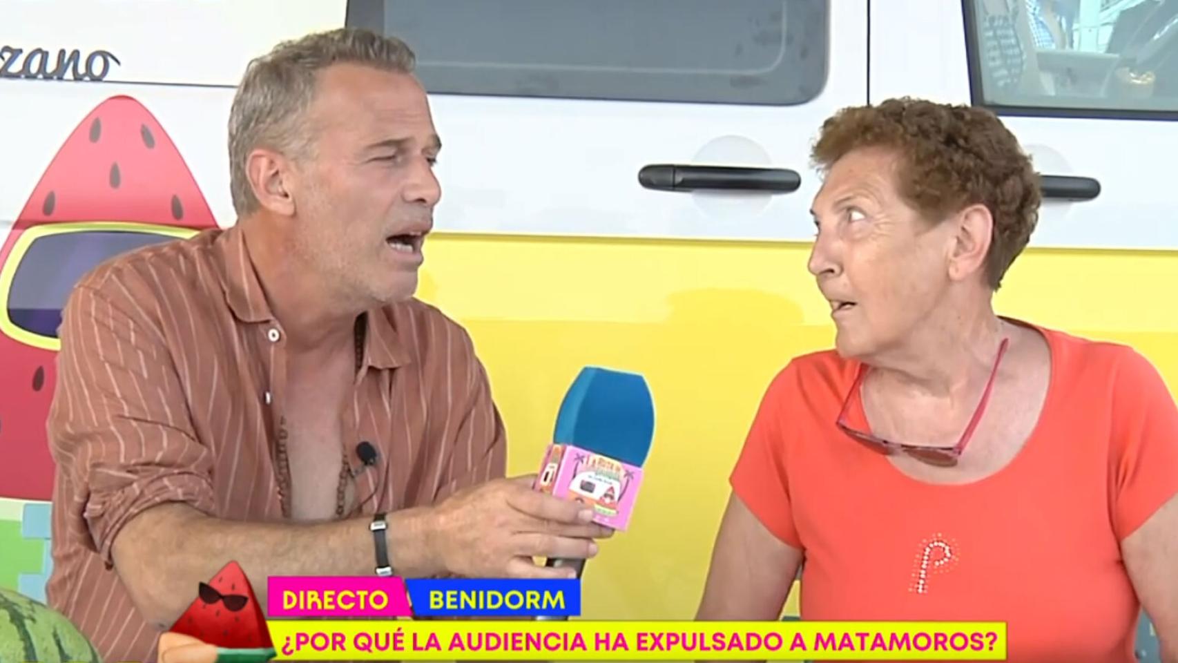 ‘Sálvame Sandía’ se estrena con una espectadora atacando a Rocío Carrasco y a las Campos