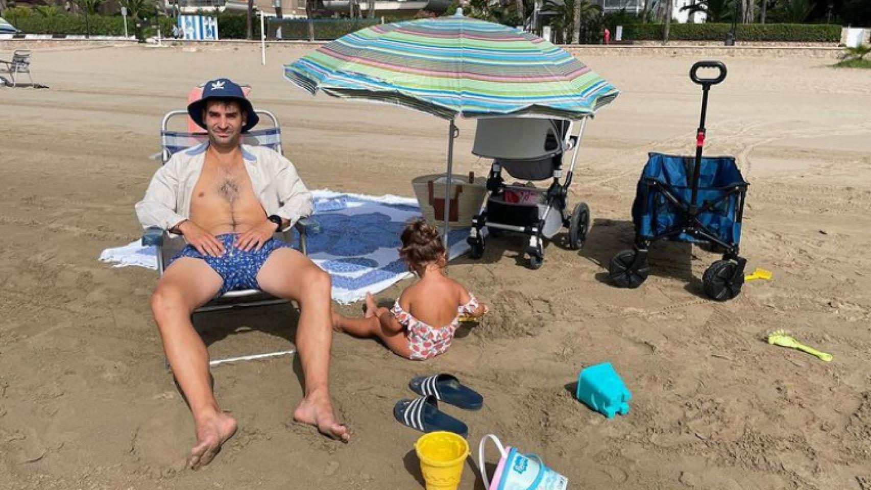 Otra foto que eleva al talaverano Manu Trigueros a rey del verano