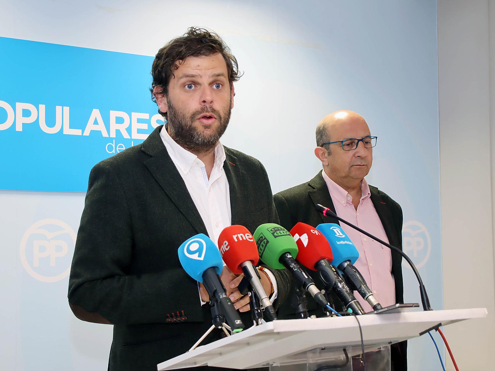 El presidente del PP de León, Javier Santiago Vélez, en una imagen de archivo.