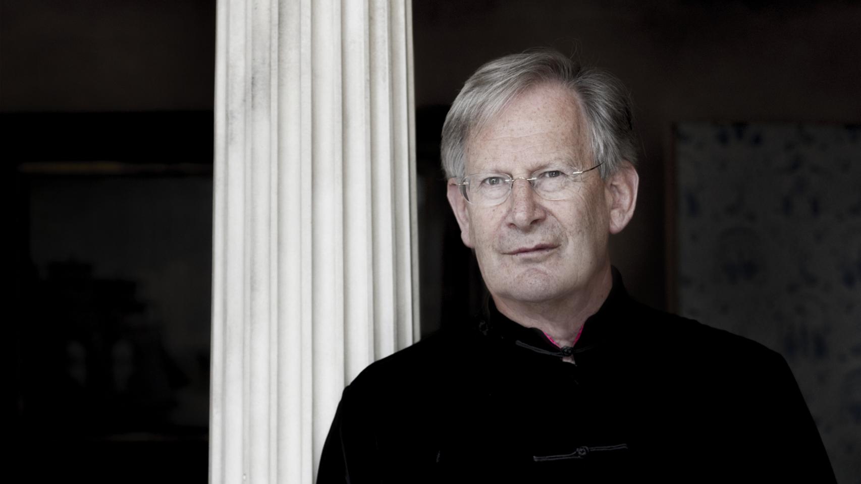 El director británico John Eliot Gardiner. Foto: Sim Canetty Clarke