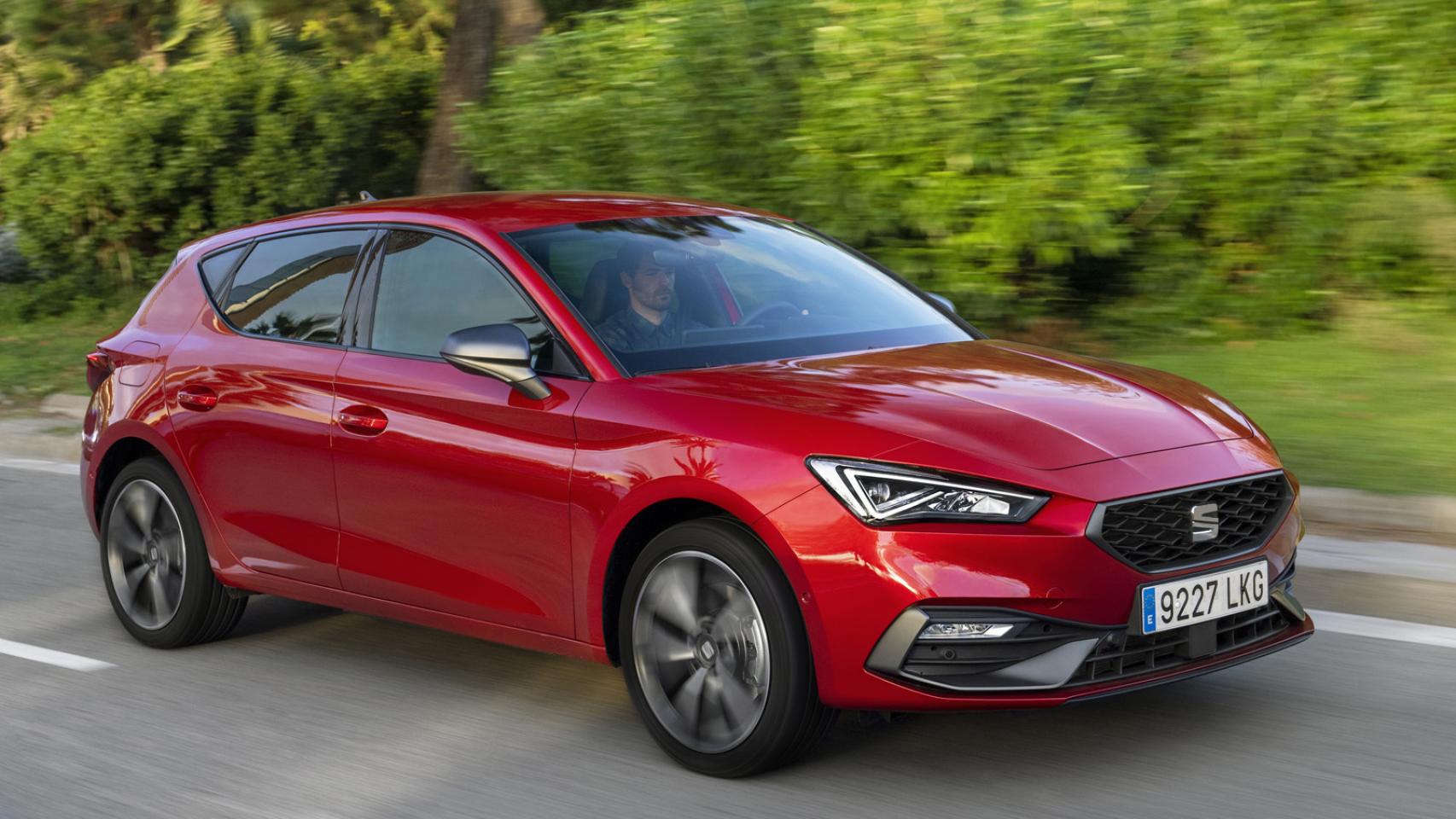 21.862 euros: es lo que nos gastamos en un coche nuevo, ¿con esto qué puedo comprar?