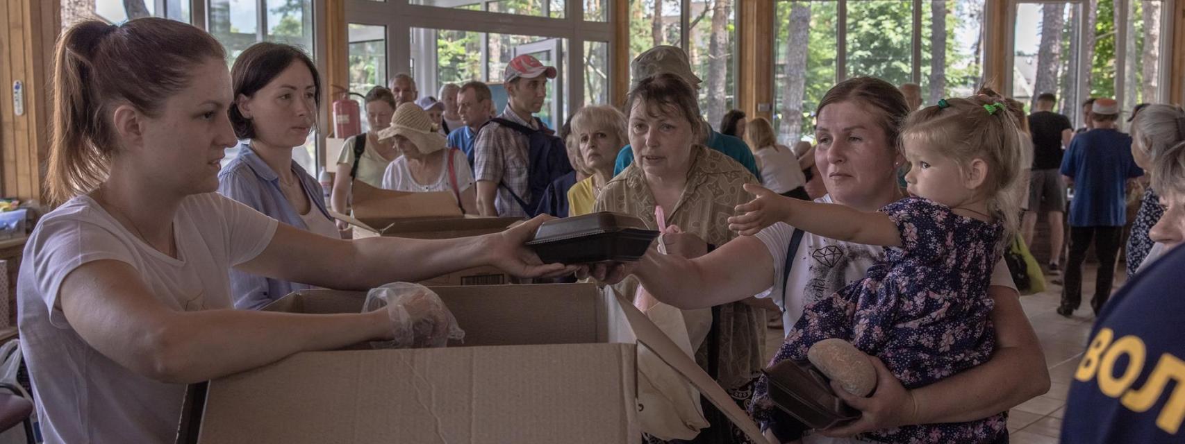 Desplazados en Irpin.