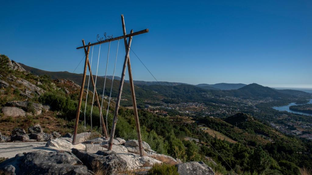 Columpio ‘Cerlove’ en el Mirador do Cervo.