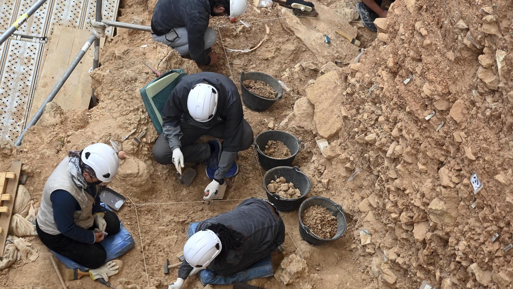 Excavaciones en los yacimientos de Atapuerca