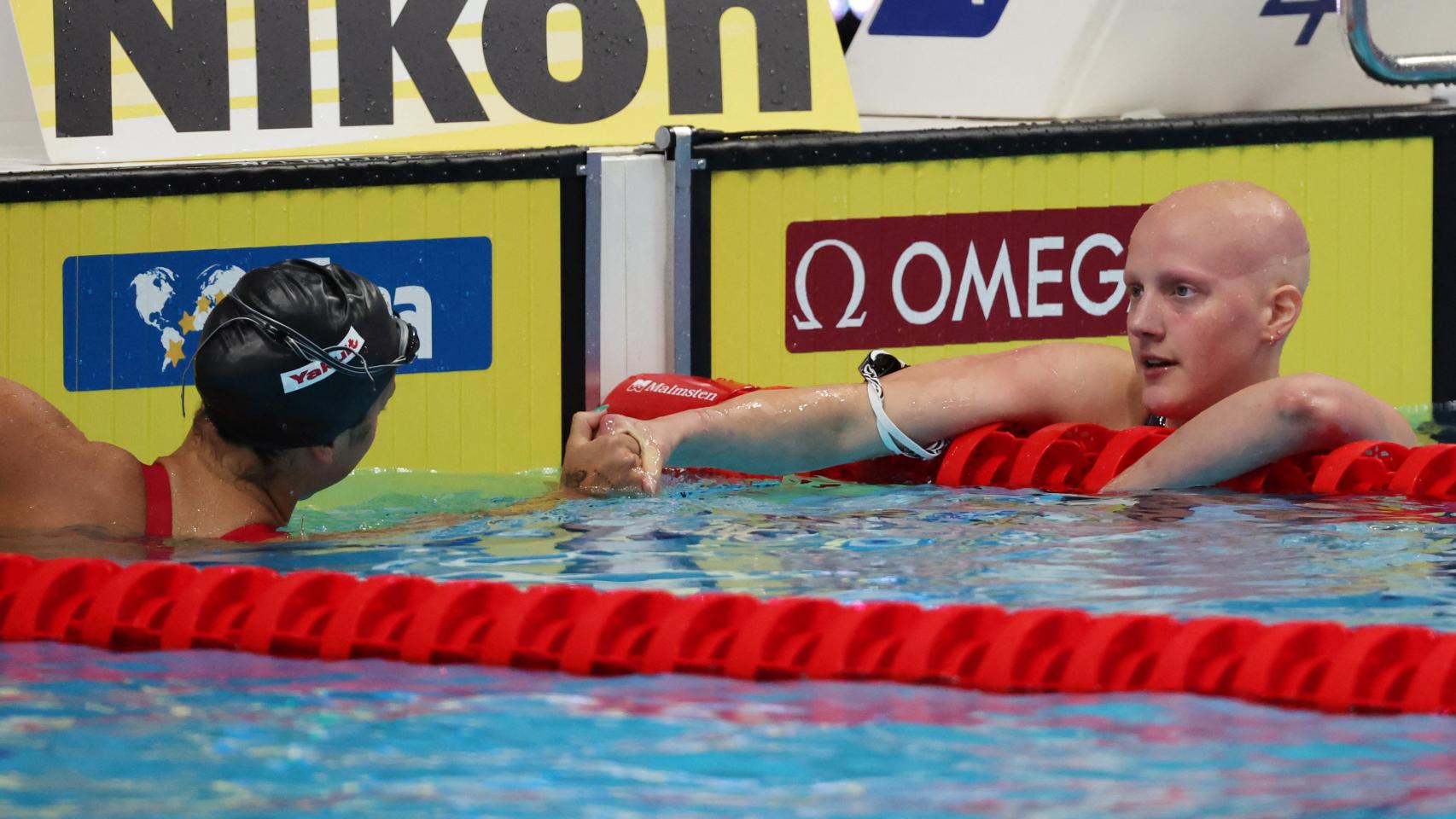 Leah Hayes y Mary-Sophie Harvey en los Mundiales de Natación de Budapest.