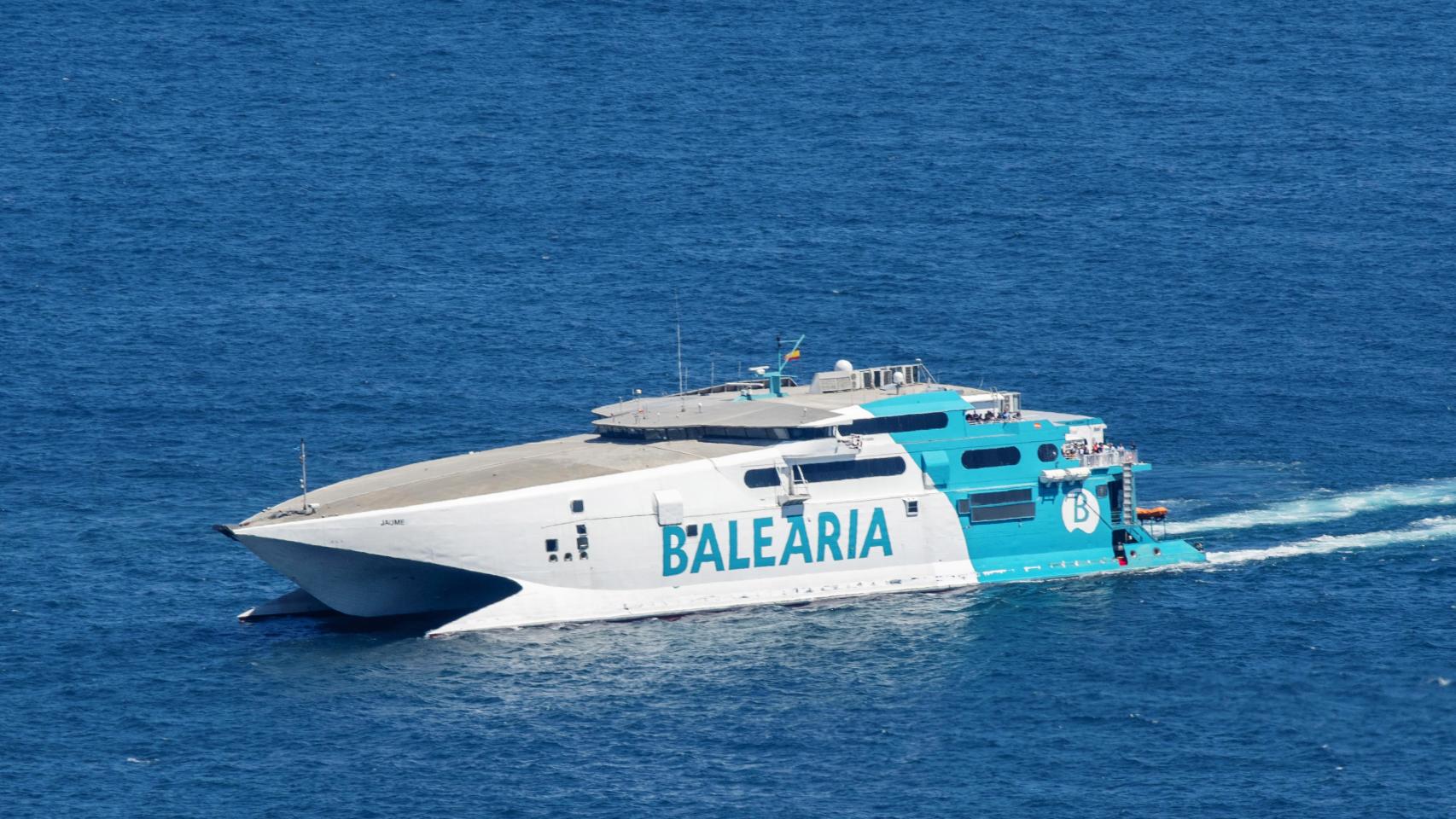 El fast ferry Jaume I.