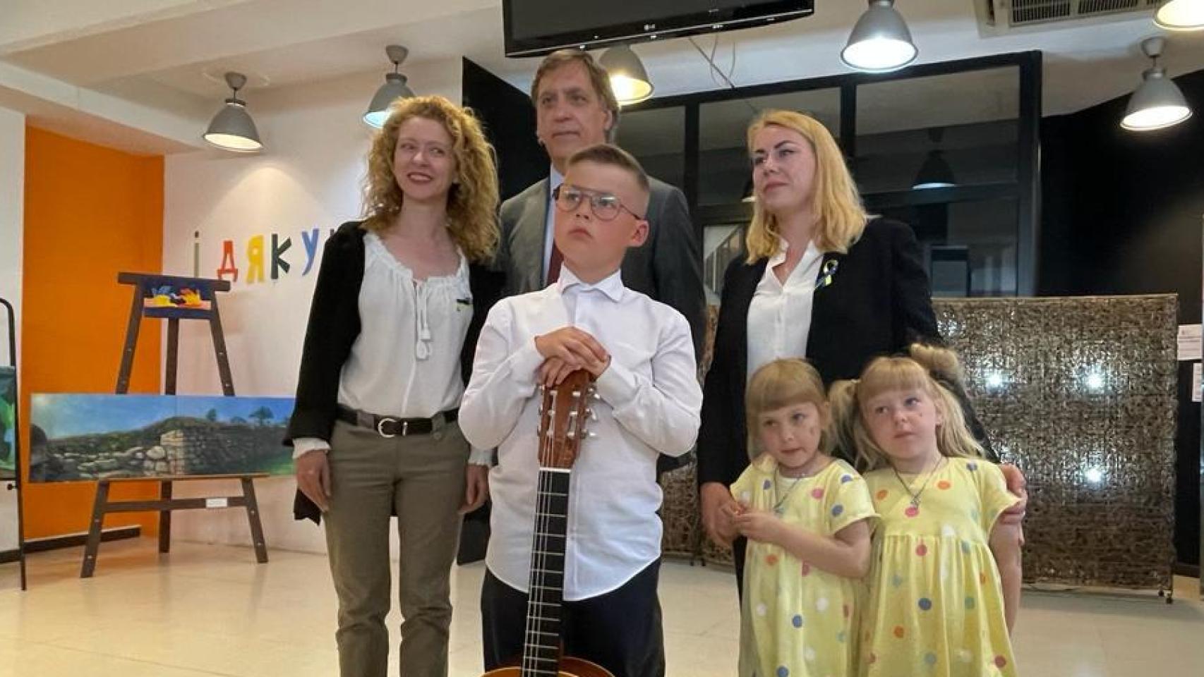 El alcalde y la teniente de alcalde del Ayuntamiento de Salamanca visitan el Albergue Lazarillo de Tormes