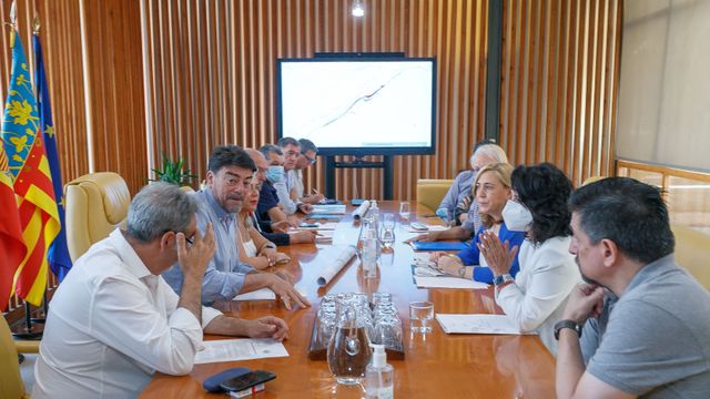 Un momento de la reunión este lunes.
